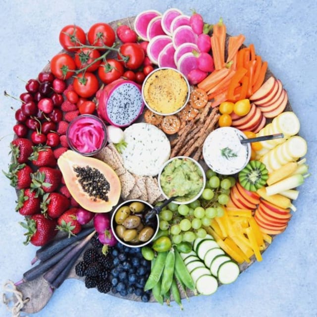 Seasonal Vegetable Tray.
